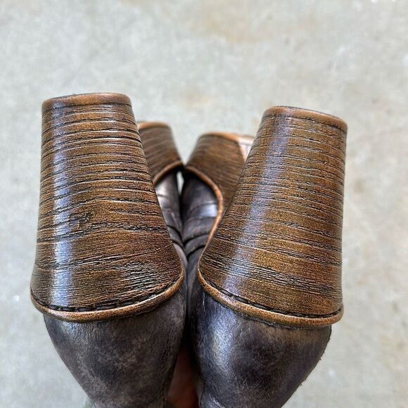 Born Haddon Clog Metallic Bronze Distress Shoes Women’s Size 8.5 - Picture 8 of 10